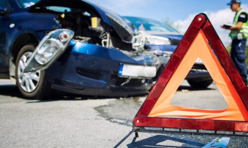 Tragiczne zderzenie na drodze krajowej nr 20 w pobliżu Zdroje: Trzy osoby nie żyją