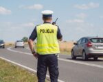Uciekał policji aż na własną posesję. Był pijany i złamał sądowy zakaz