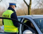 Sopocka drogówka w akcji: Stracone prawa jazdy i niebezpieczni kierowcy.
